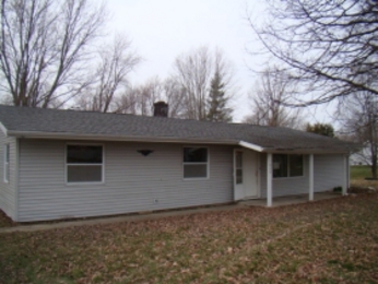 1820 E State Street, Harmony, IN 47853 