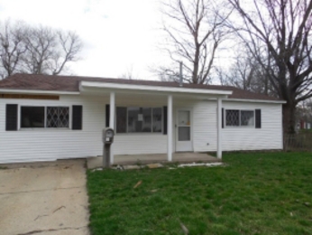 57 Sweetwood Dr, Mooresville, IN 46158 