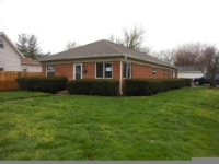 286 E Broadway St, Greenwood, IN 46143 