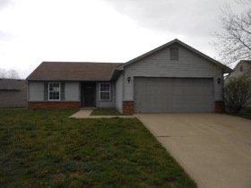 6036 Miller Woods Ln, Indianapolis, IN 46237 