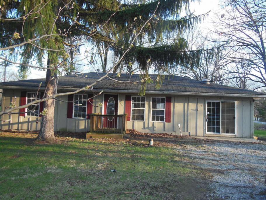 4919 Burr Oak Terrace, Lowell, IN 46356 