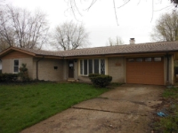 9328 E 36th Pl, Indianapolis, IN 46235 