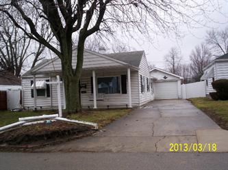 2008 E 25th St, Muncie, IN 47302 