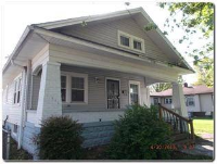 828 Mechanic St, Jeffersonville, IN 47130 