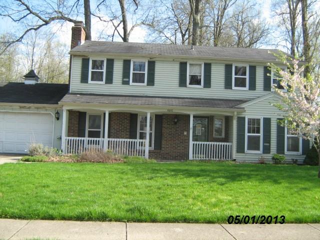 6010 Monarch Dr, Fort Wayne, IN 46815 