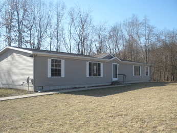 9272 E 40 S, Angola, IN 46703 