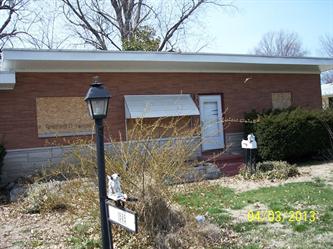 1909 Vann Ave, Evansville, IN 47714 