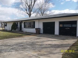 3465 Elizabeth St, Columbus, IN 47203 