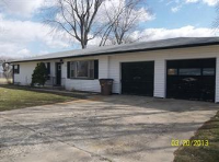 3465 Elizabeth St, Columbus, IN 47203 