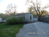 4136 Calhoun St, Gary, IN 46408 