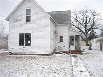 208 S Jefferson, Ossian, IN 46777 
