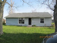 606 W Sunshine Dr, Morocco, IN 47963 