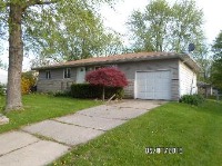 2913 W 75th Pl, Merrillville, IN 46410 