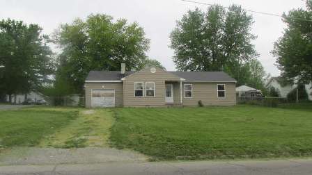 2712 S Lincoln Blvd, Marion, IN 46953 