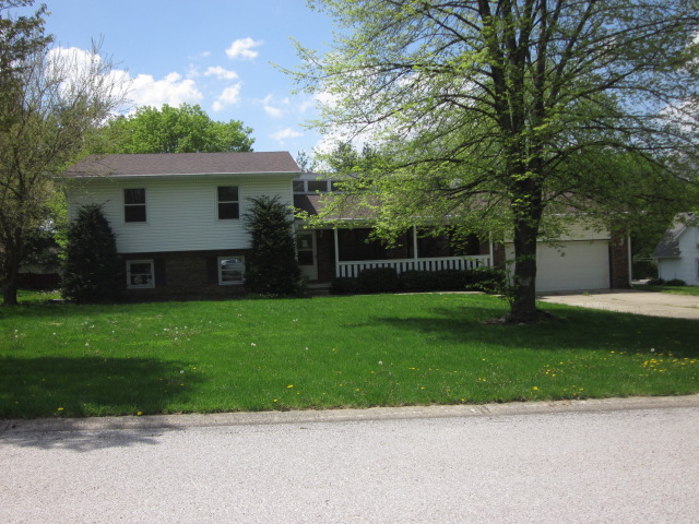 7641 Congress Ct, Mooresville, IN 46158 