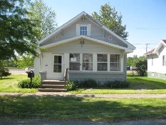 289 B St SE, Linton, IN 47441 