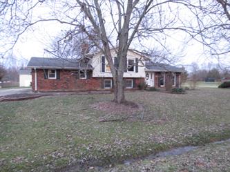 2963 Saddle Club Rd, Greenwood, IN 46143 