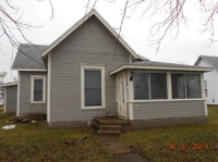 105 N Perry St, Kirklin, IN 46050 