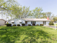 10242 Edgewood Rd, Brownsburg, IN 46112 