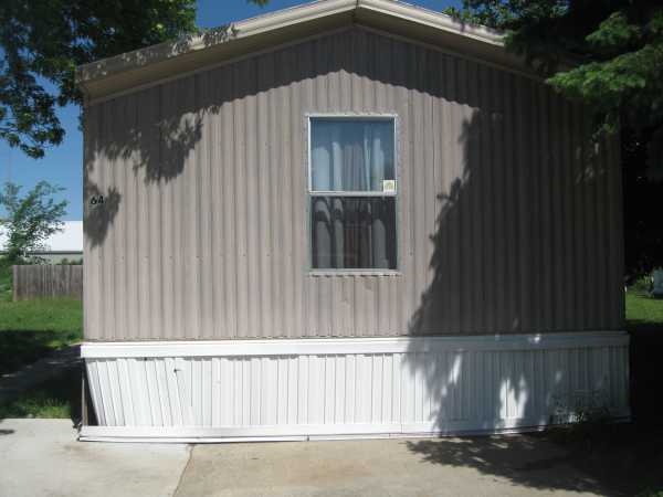 64 Brookside Manor, Goshen, IN 46526 