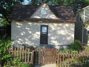 119 E Carr St, Milan, IN 47031 