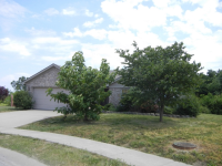 5906 Pine Cir, Jeffersonville, IN 47130 