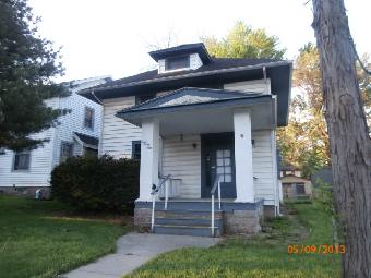 1239 Kinsmoor Ave, Fort Wayne, IN 46807 
