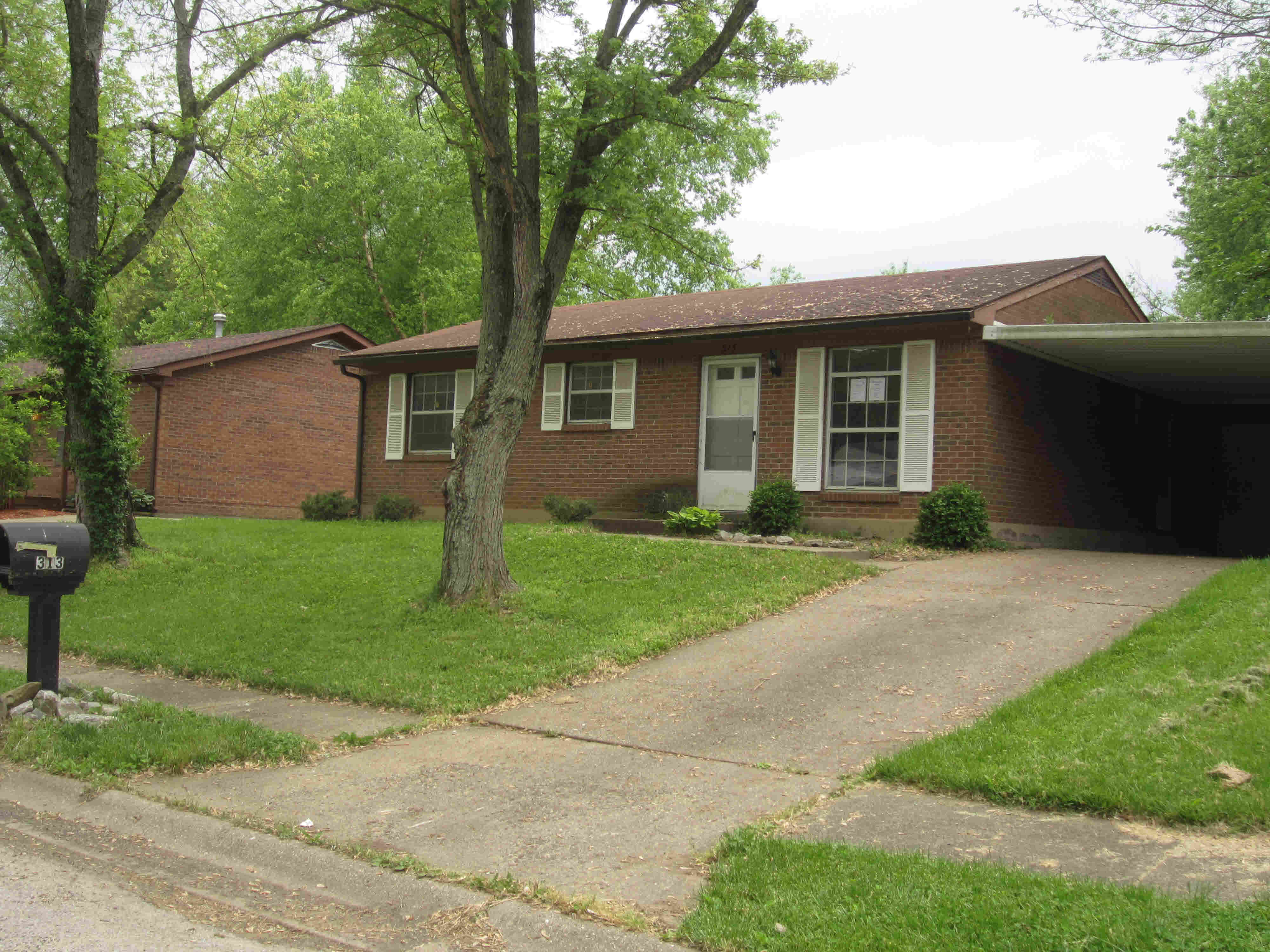 313 Hawthorne Dr, Jeffersonville, IN 47130 