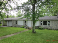 209 W Stewart St, Swayzee, IN 46986 