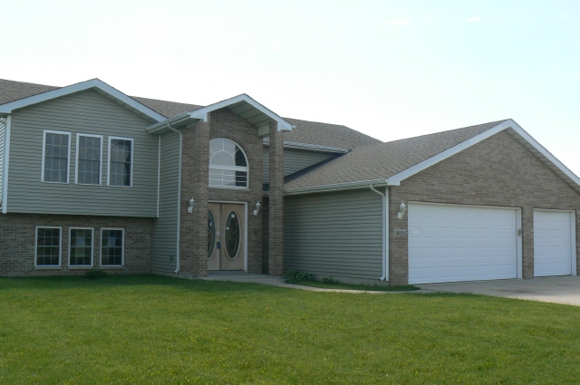 9625 Maginot Cir, Saint John, IN 46373 