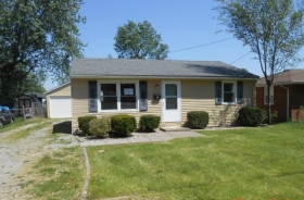 714 Ellenhurst Dr, Anderson, IN 46012 