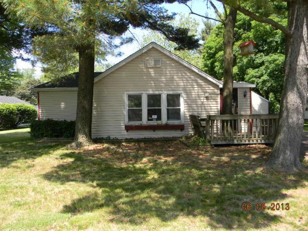 414 S 13th St, Chesterton, IN 46304 