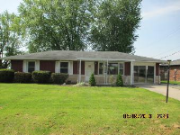 2405 Dover St, Anderson, IN 46013 