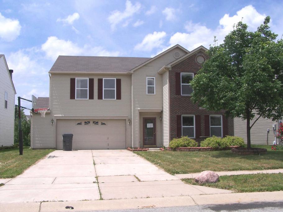 5686 N Jamestown Drive, Mccordsville, IN 46055 