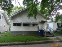 1738 N 12th St, Terre Haute, IN 47804 