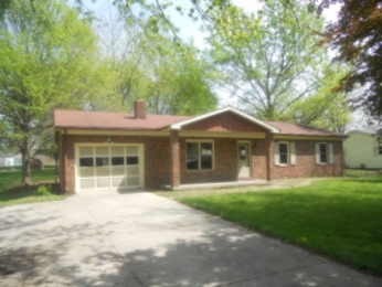1084 N Mt Zion Ct, Crawfordsville, IN 47933 