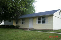 203 Pleasant Ave, Topeka, IN 46571 