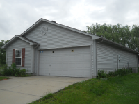 580 Blue Meadow Dr, Greenwood, IN 46143 