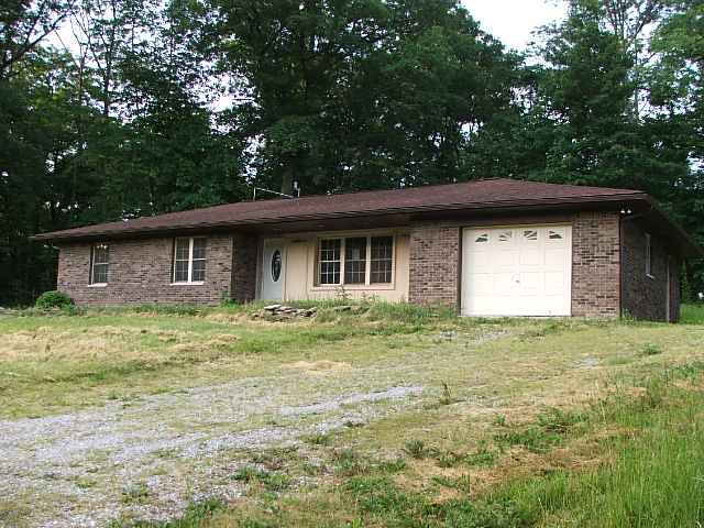 4974 S State Rd 129, Versailles, IN 47042 