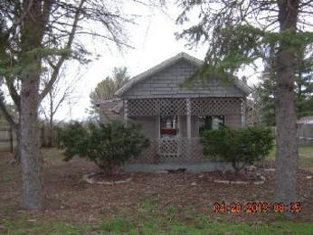 1008 W Rogers St, Osceola, IN 46561 