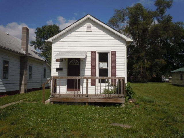 1309 Sycamore St, Columbus, IN 47201 