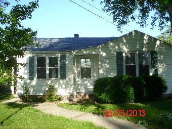 616 S Franklin St, Winamac, IN 46996 