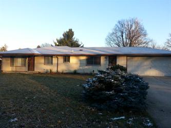 17509 Parker Dr, South Bend, IN 46635 