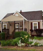 218 Reddingdale Drive, New Castle, IN 47362 