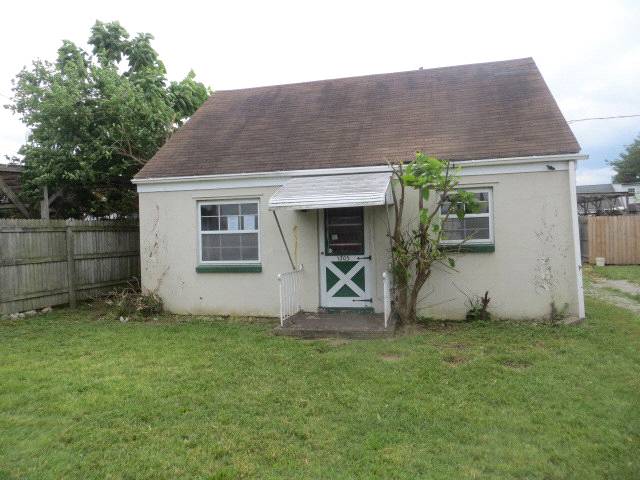 1705 Ormond Dr, New Albany, IN 47150 