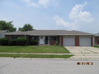 1430-1432 Candlelit Dr, Greenfield, IN 46140 