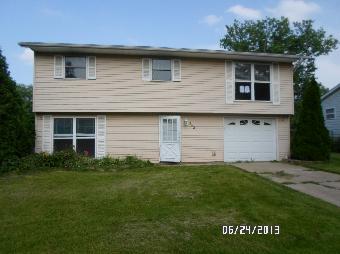 5421 Grant St, Merrillville, IN 46410 