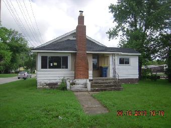 1002 E 6th St, Mishawaka, IN 46544 