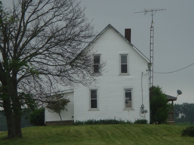 3521 W Randolph County Line Rd, Fountain City, IN 47341 