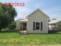 301 W 4th St, Ridgeville, IN 47380 